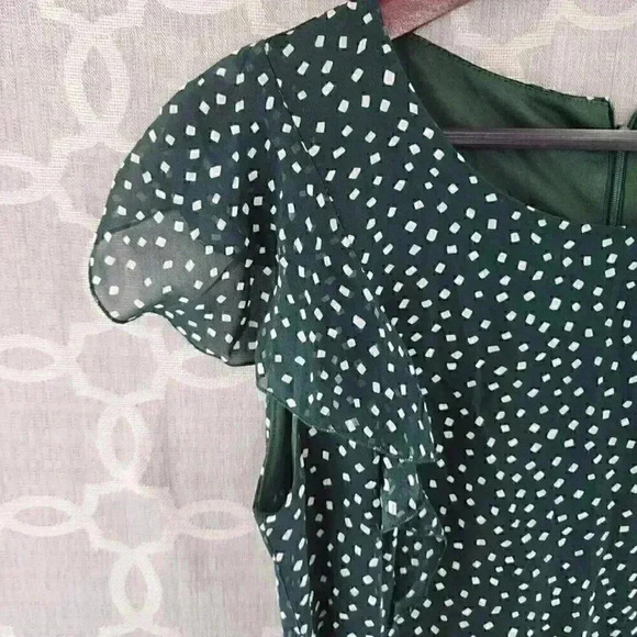 NWT Sm Wardrobe Ruffle Tied Waist Short Sleeve Chiffon Mini Dress M - Picture 3 of 9